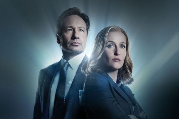 Promo image from The X Files with David Duchovny and Gillian Anderson