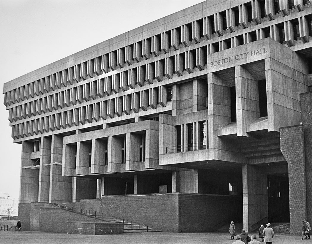 Exterior view of Boston City Hall, housing the offices of Boston City Council and the city's mayor, on City Hall Square in Boston, Massachusetts, circa 1970. Designed by American architectural firms Kallmann McKinnell & Knowles and Campbell, Aldrich & Nulty, the Brutalist building is the seat of the city government of Boston.